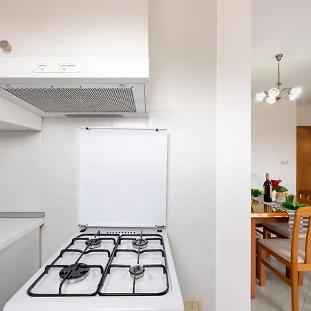 Gaia A 3 Posti Appartement