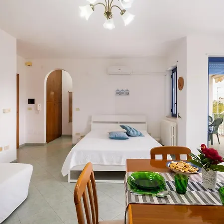 Gaia A 3 Posti Appartement *