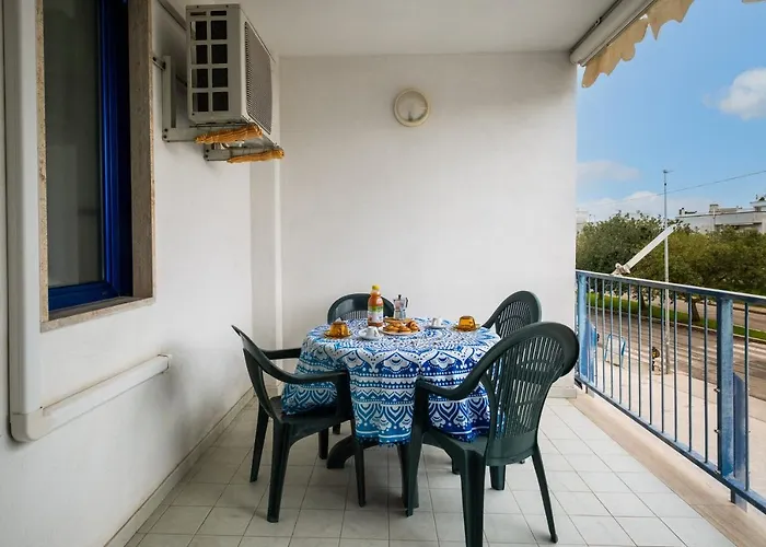 Gaia A 3 Posti Lejlighed